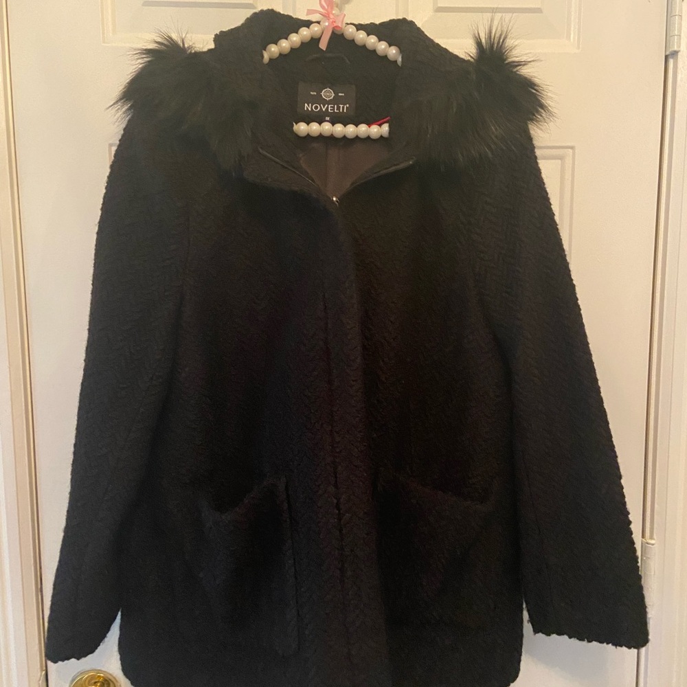 Black winter Jacket - Picture 11 of 13
